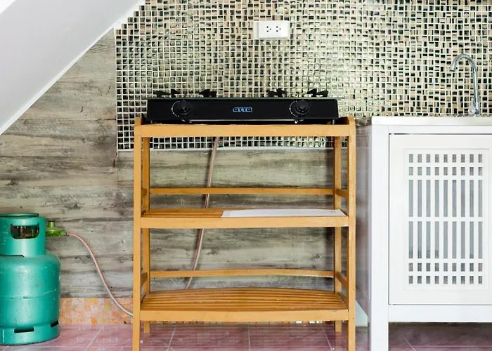 Aonang Pool Studios